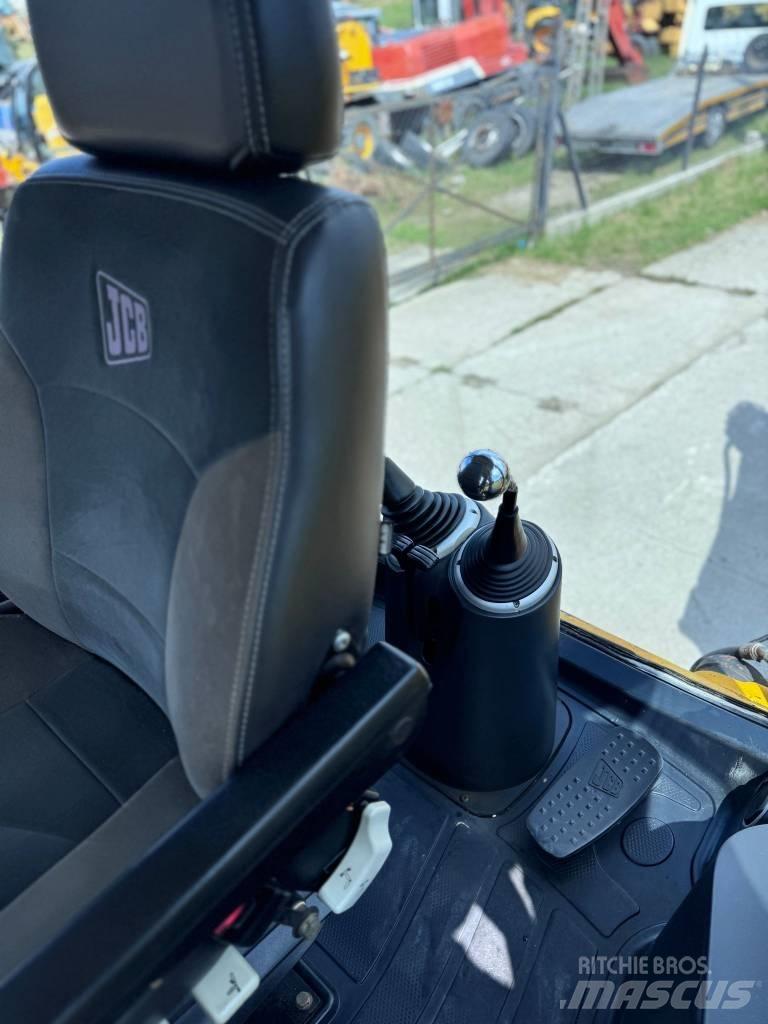 JCB 4CX Ekskavatoriniai krautuvai