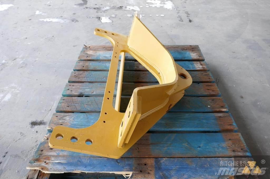 CAT 140M3 Drawbar Transportas - Kita