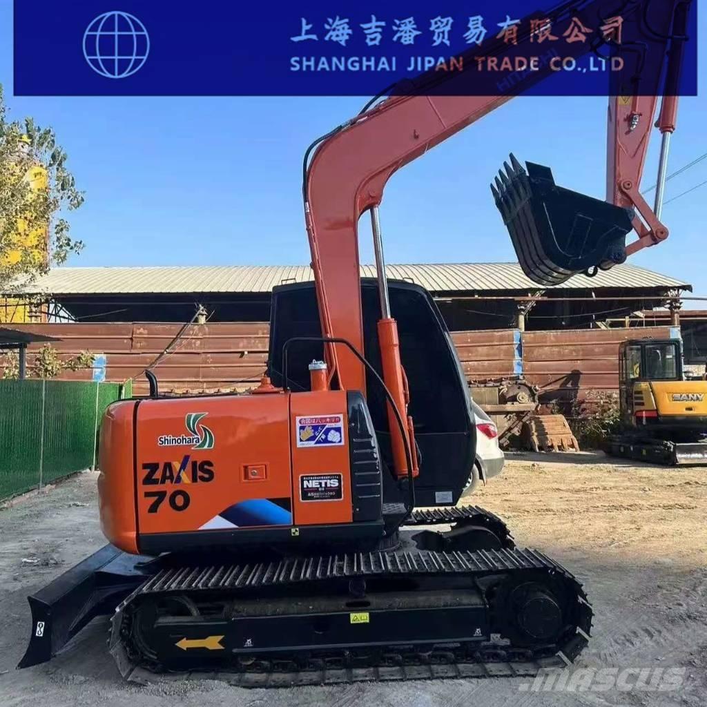 Hitachi ZX 70 Vidutinės galios ekskavatoriai 7-12 t