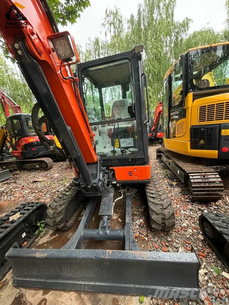 Hitachi U35 Mini ekskavatoriai < 7 t
