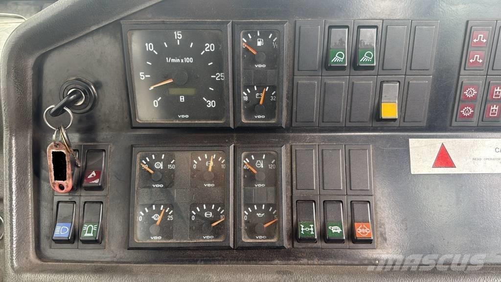 Kalmar TRX 182 Naudoti terminalų vilkikai