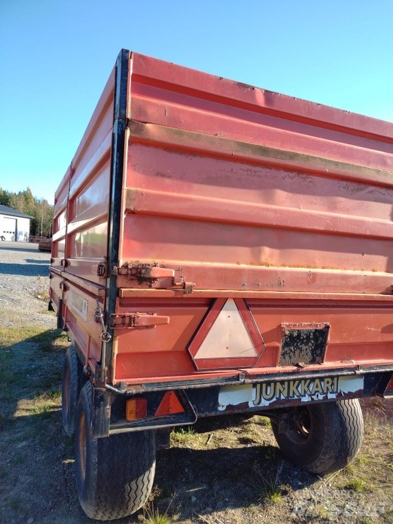 Junkkari 90 Savivartės priekabos