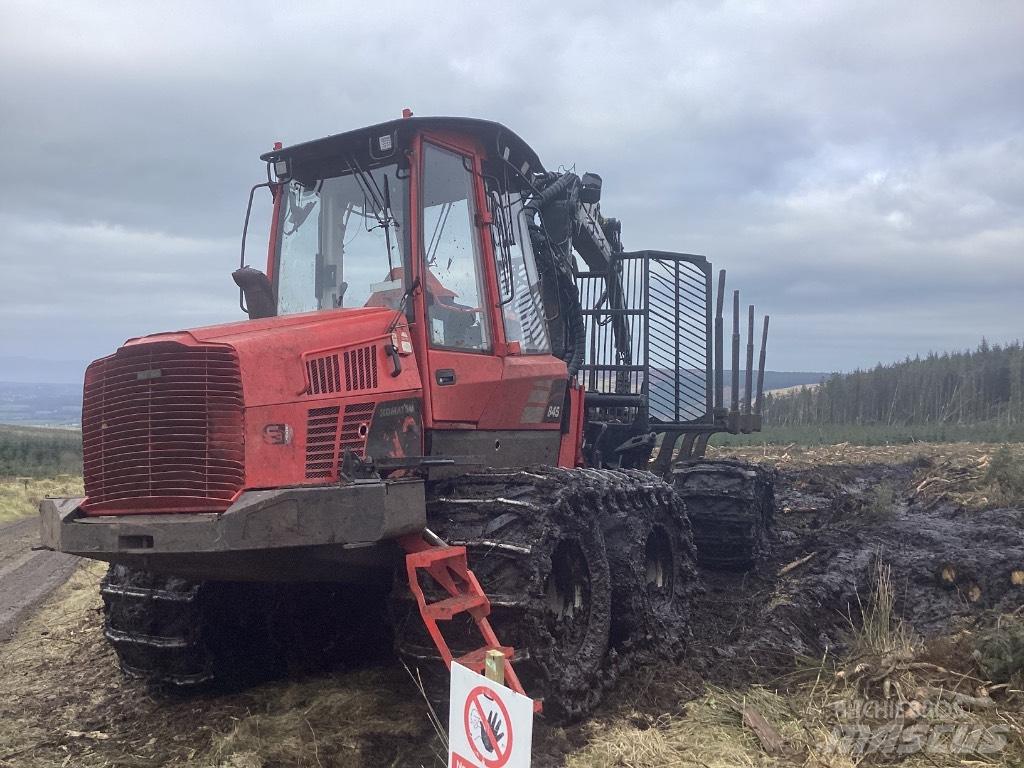 Komatsu 845 Naudoti miškovežiai (Forvarderiai)