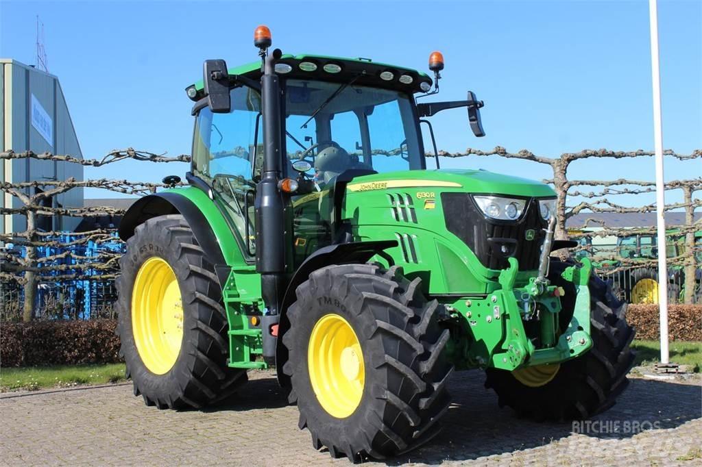 John Deere 6130R Traktoriai