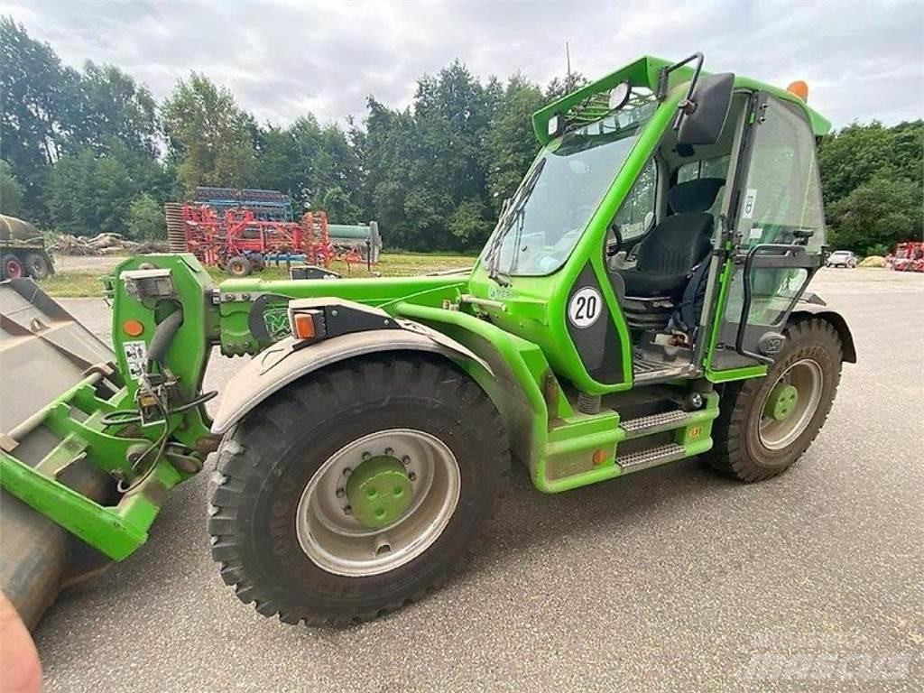 Merlo P 55.9 CS Teleskopiniai krautuvai žemės ūkiui