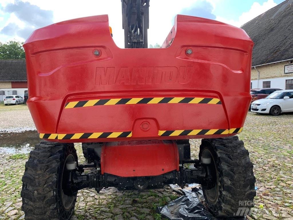 Manitou 220TJ+ Teleskopiniai keltuvai