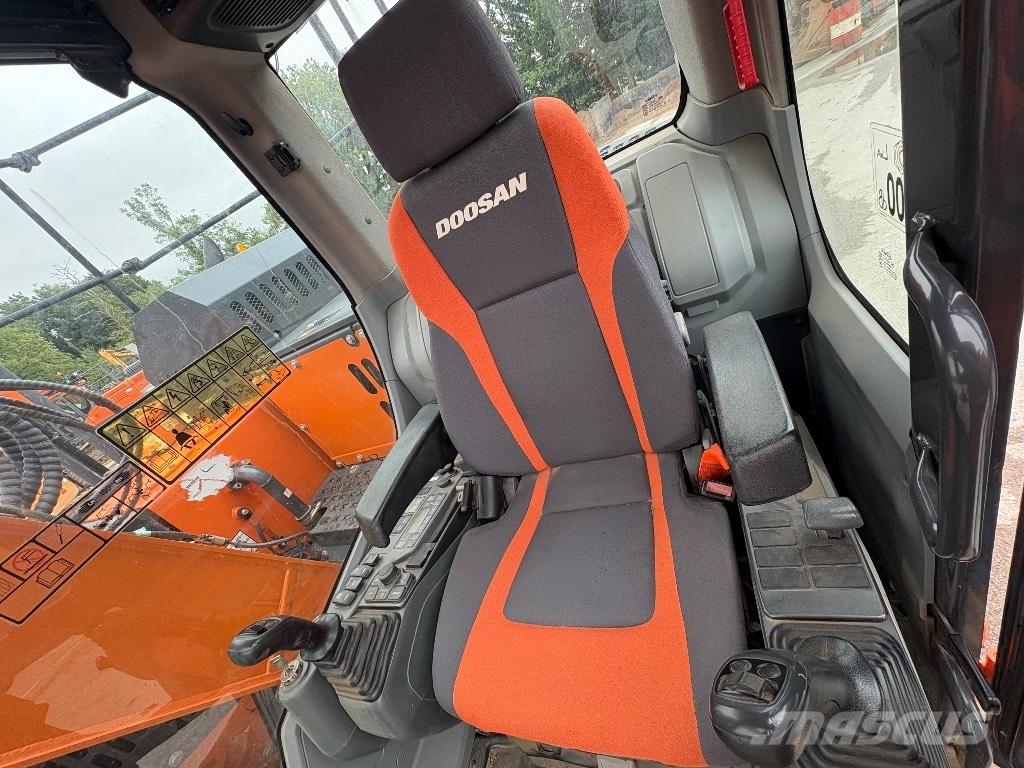 Doosan DX140LCR-5 Vikšriniai ekskavatoriai