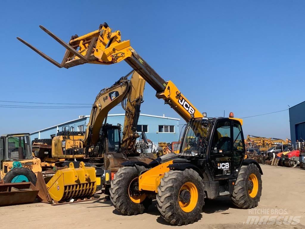 JCB 531-70 Teleskopiniai krautuvai žemės ūkiui