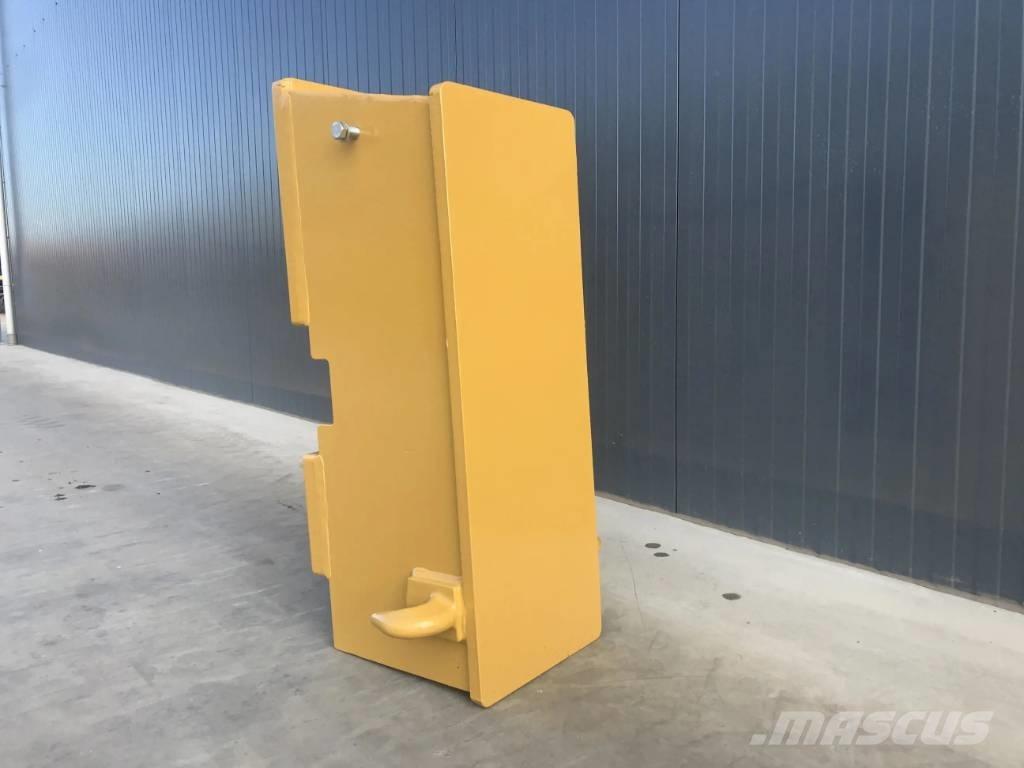 CAT 140M2 Kiti naudoti statybos komponentai