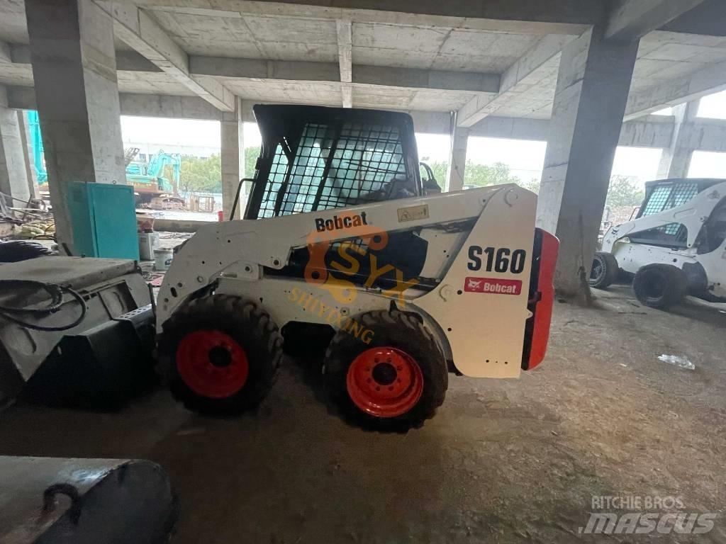 Bobcat S 160 Krautuvai su šoniniu pasukimu