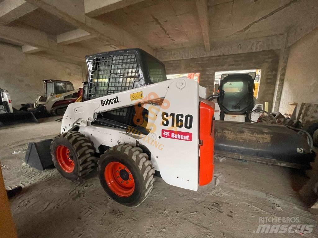 Bobcat S 160 Krautuvai su šoniniu pasukimu