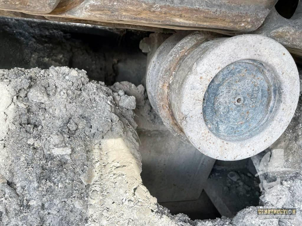 Kobelco SK 330 LC Vikšriniai ekskavatoriai