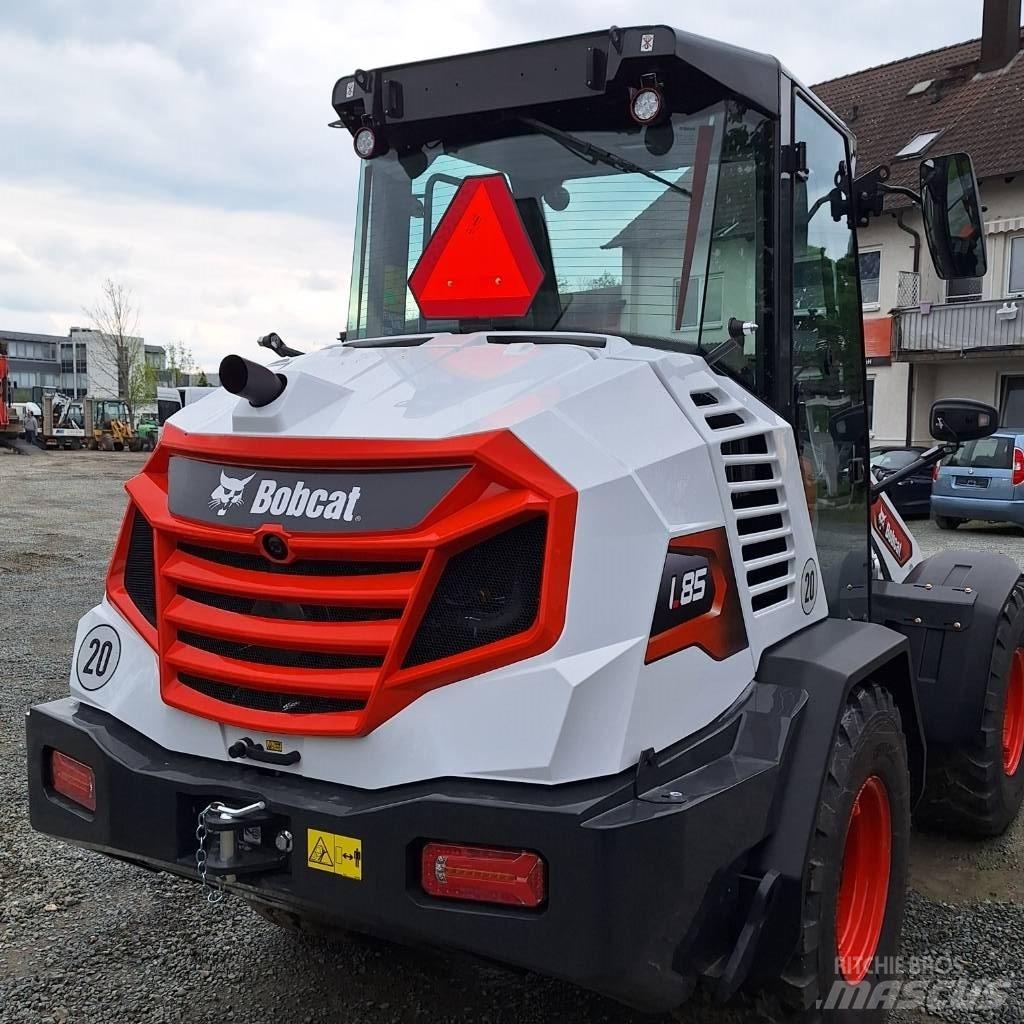 Bobcat Radlader Naudoti ratiniai krautuvai