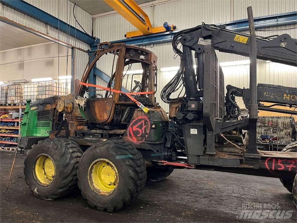 John Deere 1210E Naudoti miškovežiai (Forvarderiai)