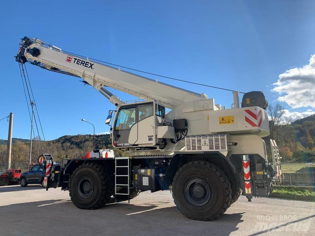 Terex TRT90 Neapdoroto reljefo kranai