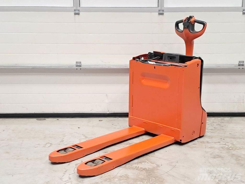 Linde T16 Mažų aukščių keltuvai