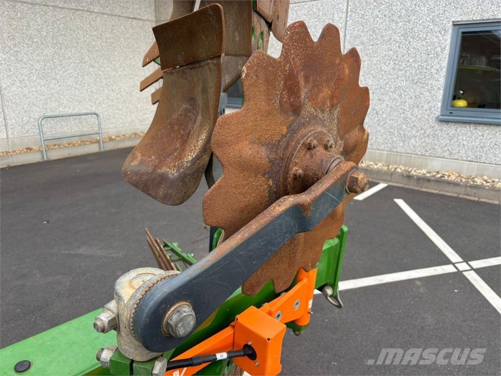 Amazone Teres 300V Plūgai