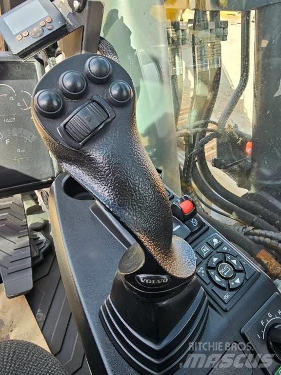 Volvo EC350EL Vikšriniai ekskavatoriai