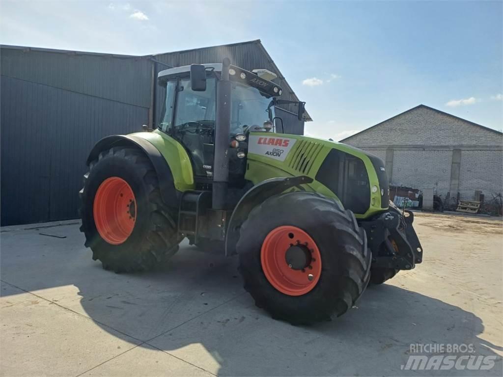 CLAAS Axion 850 Traktoriai