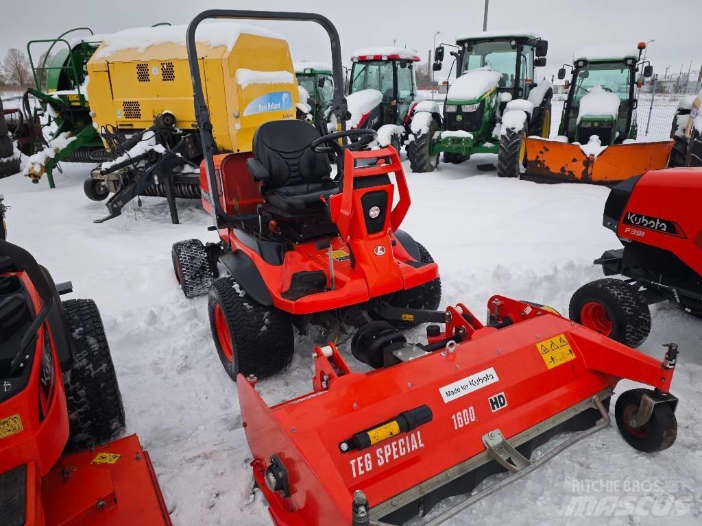 Kubota F 391 Sodo traktoriukai-vejapjovės