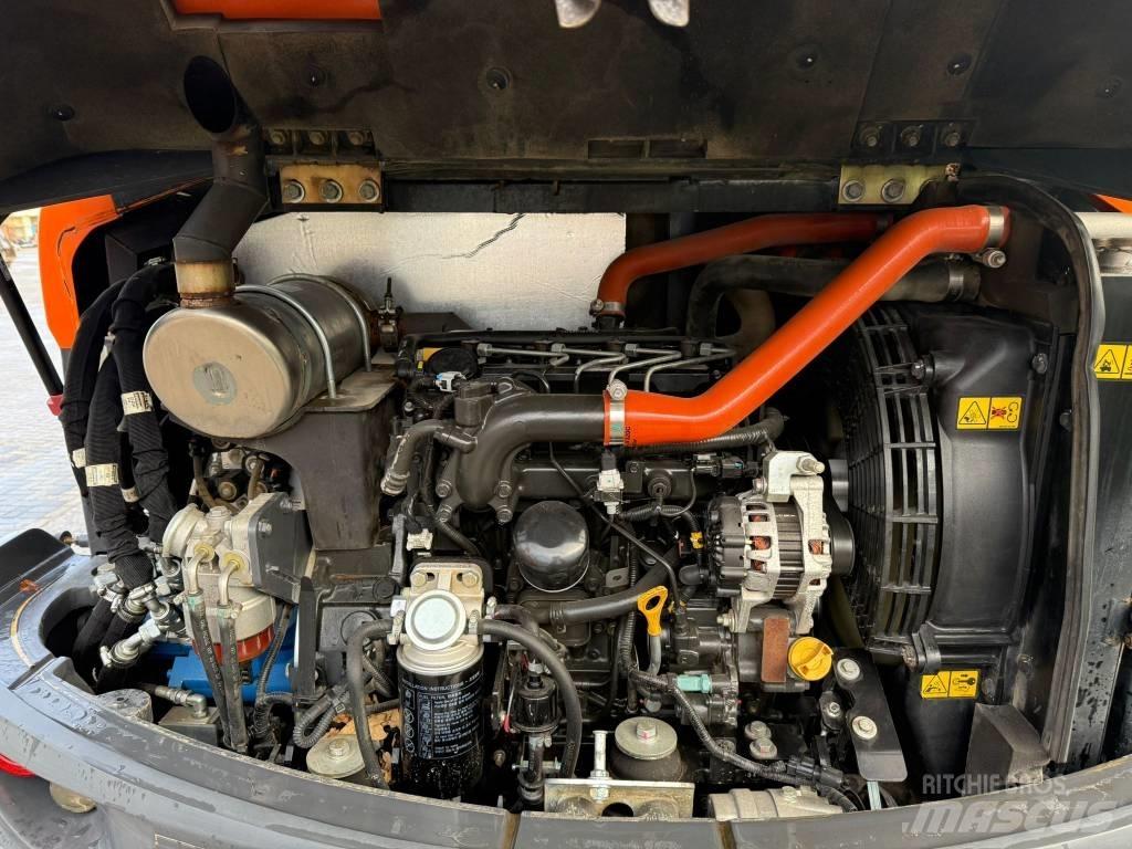 Doosan DX 57 W Ratiniai ekskavatoriai
