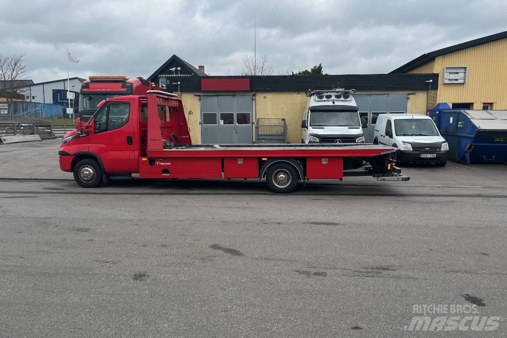 Iveco Daily 70C18H/P Pagalbos kelyje automobiliai