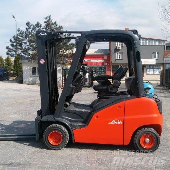Linde H20T LPG (dujiniai) krautuvai