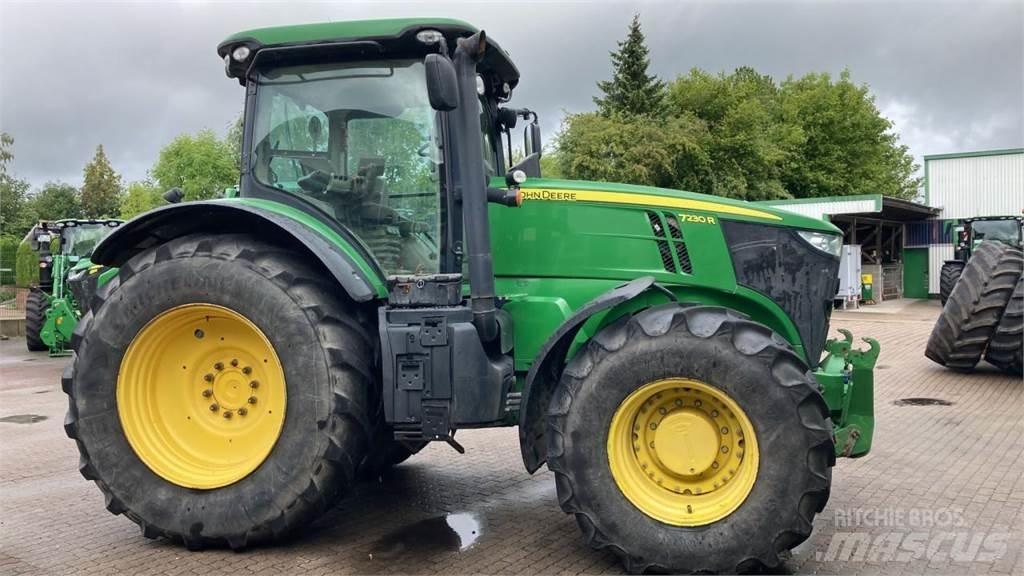John Deere 7230R Traktoriai