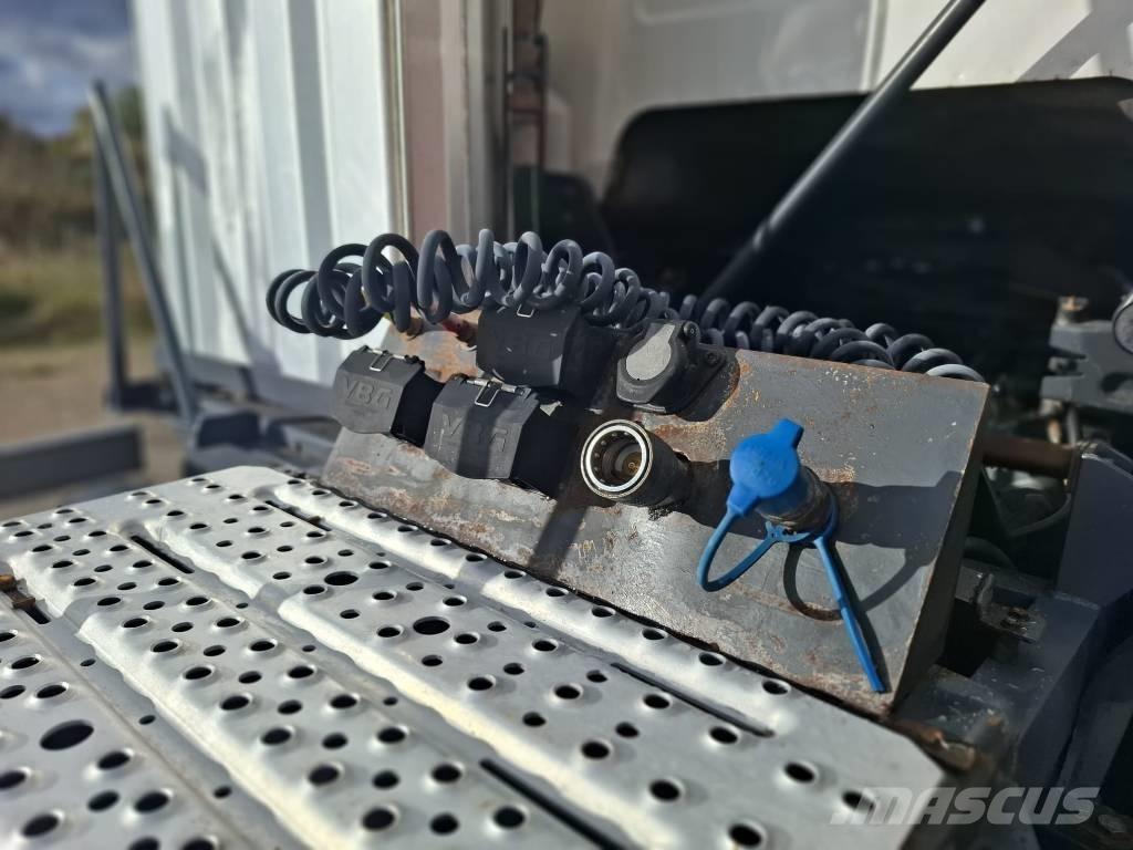 Scania R 490 Naudoti vilkikai