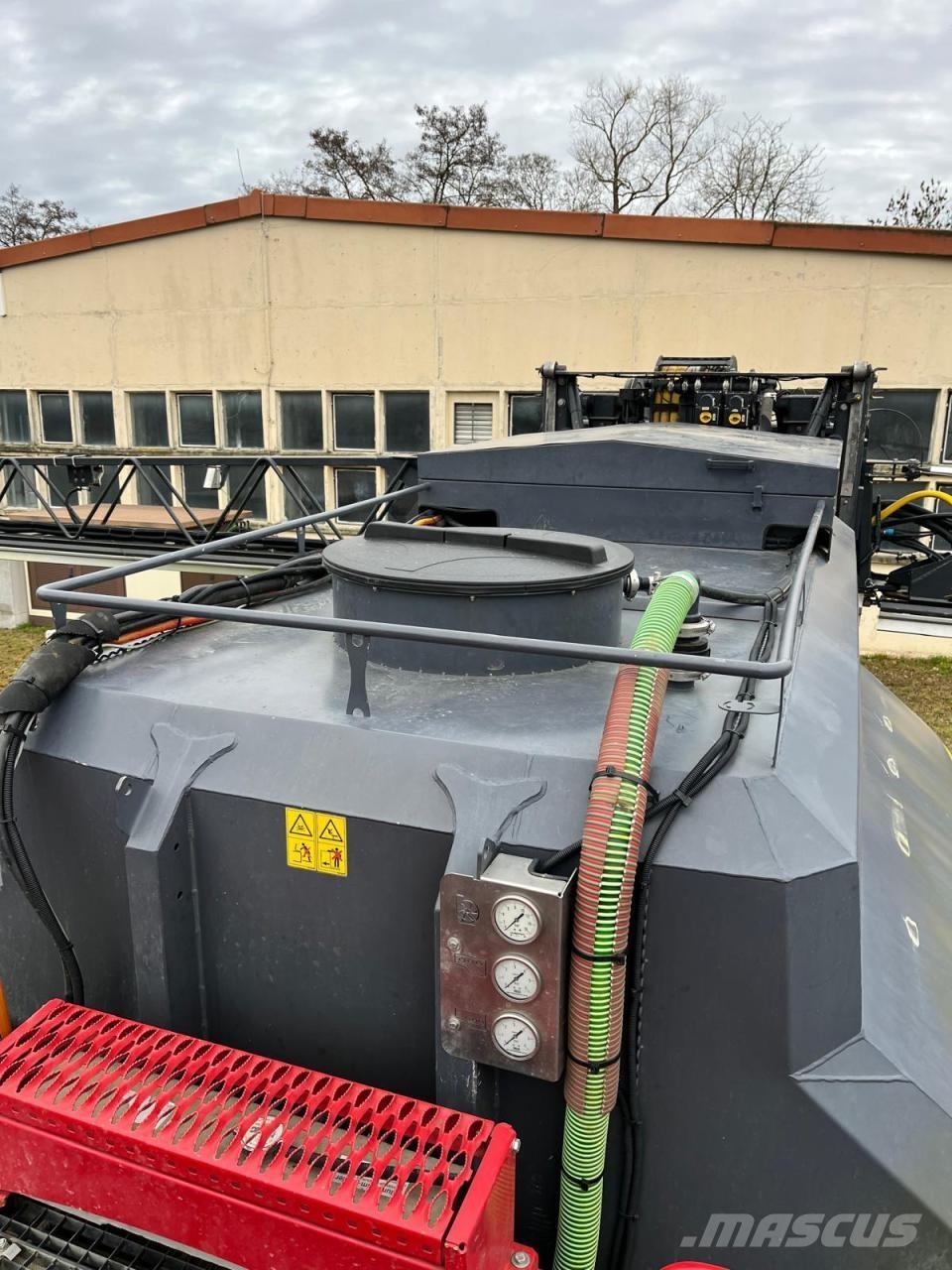 Horsch LEEB PT 280 Savaeigiai purkštuvai