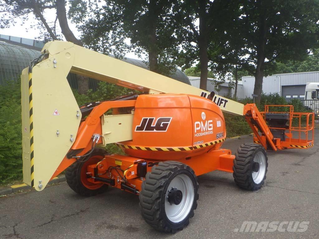 JLG 600AJ Alkūniniai keltuvai