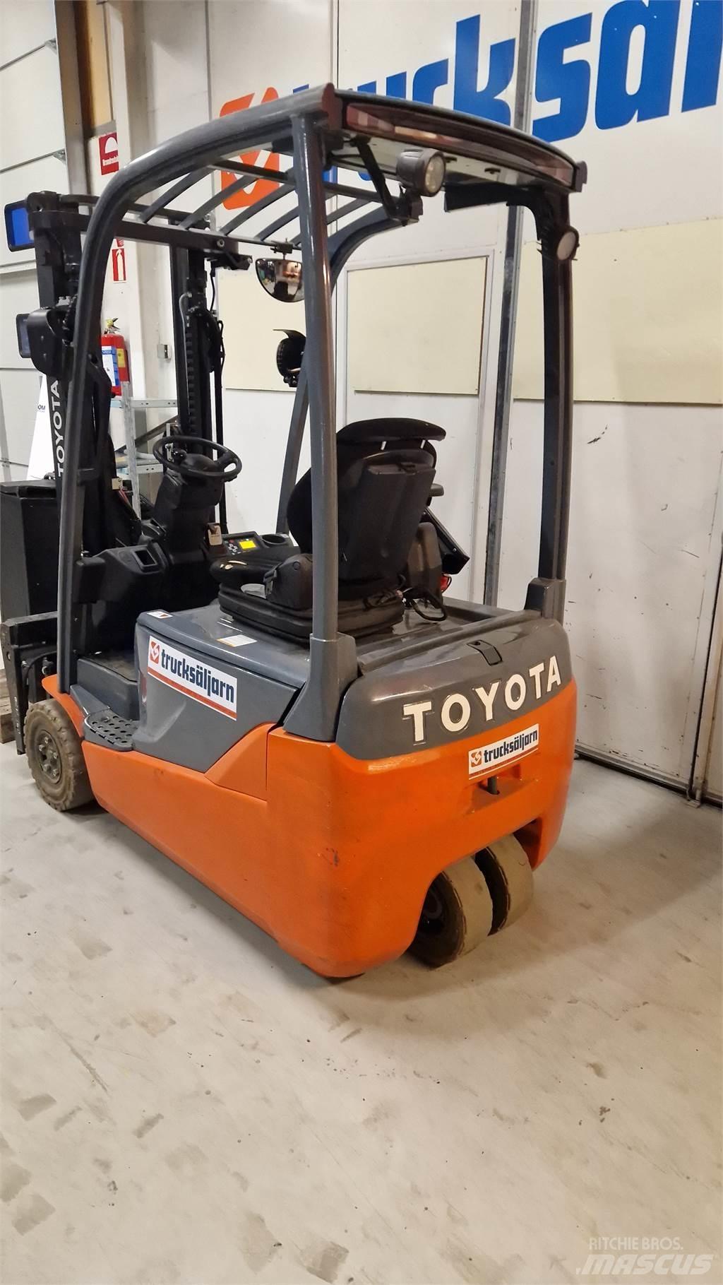 Toyota 8FBE16T Elektriniai šakiniai krautuvai
