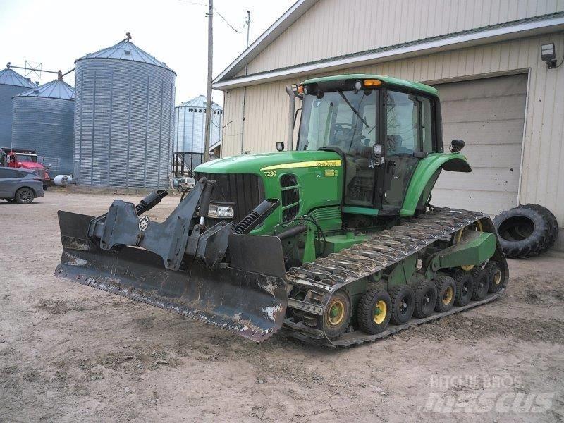 John Deere 7230 Traktoriai
