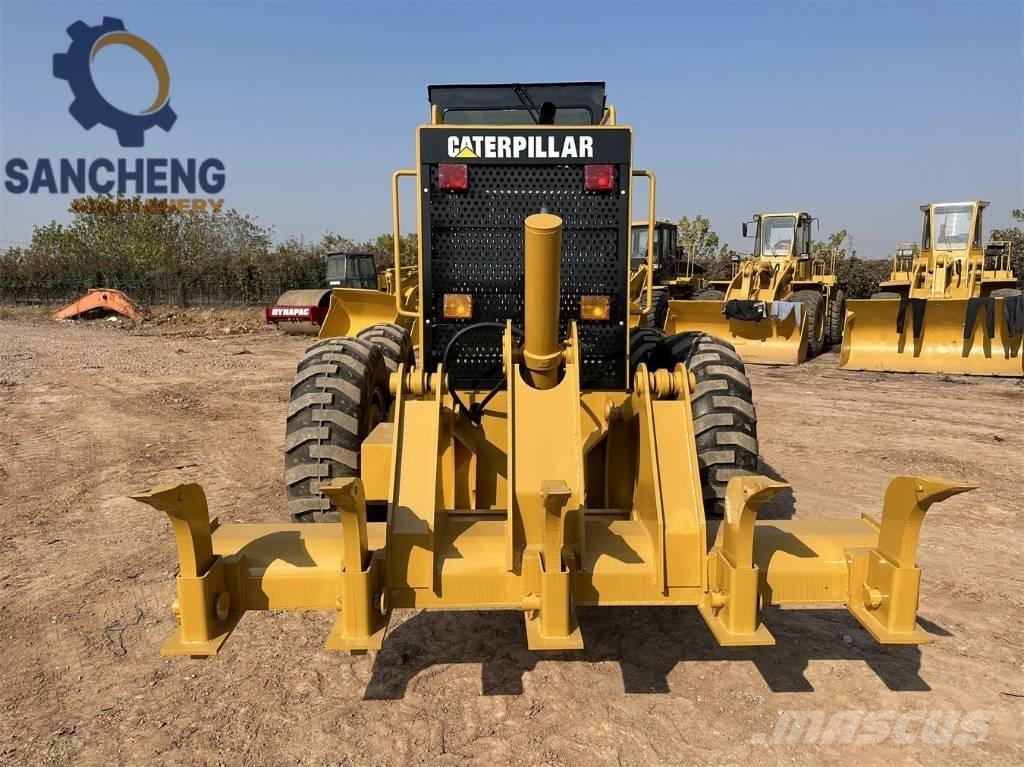 CAT 140H Greideriai