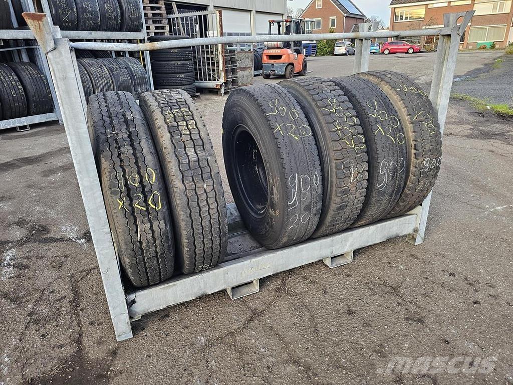  Several 1100 X 20 Karkasiniai krautuvai