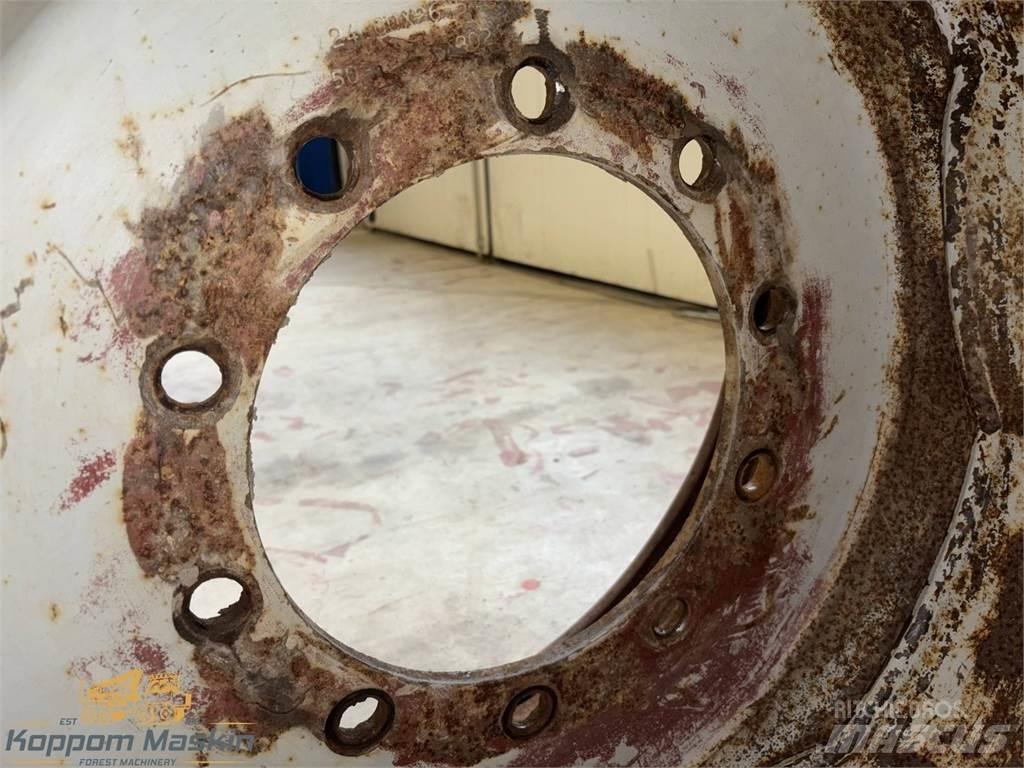 Valmet 890 24x26,5 Padangos, ratai ir ratlankiai