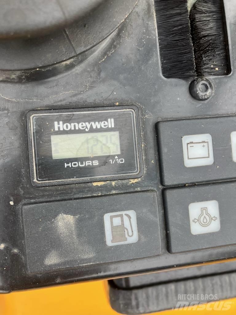 JCB 8010CTS Mini ekskavatoriai < 7 t