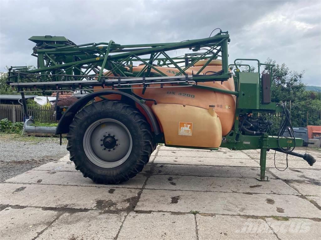 Amazone UX 4200 Prikabinami purkštuvai