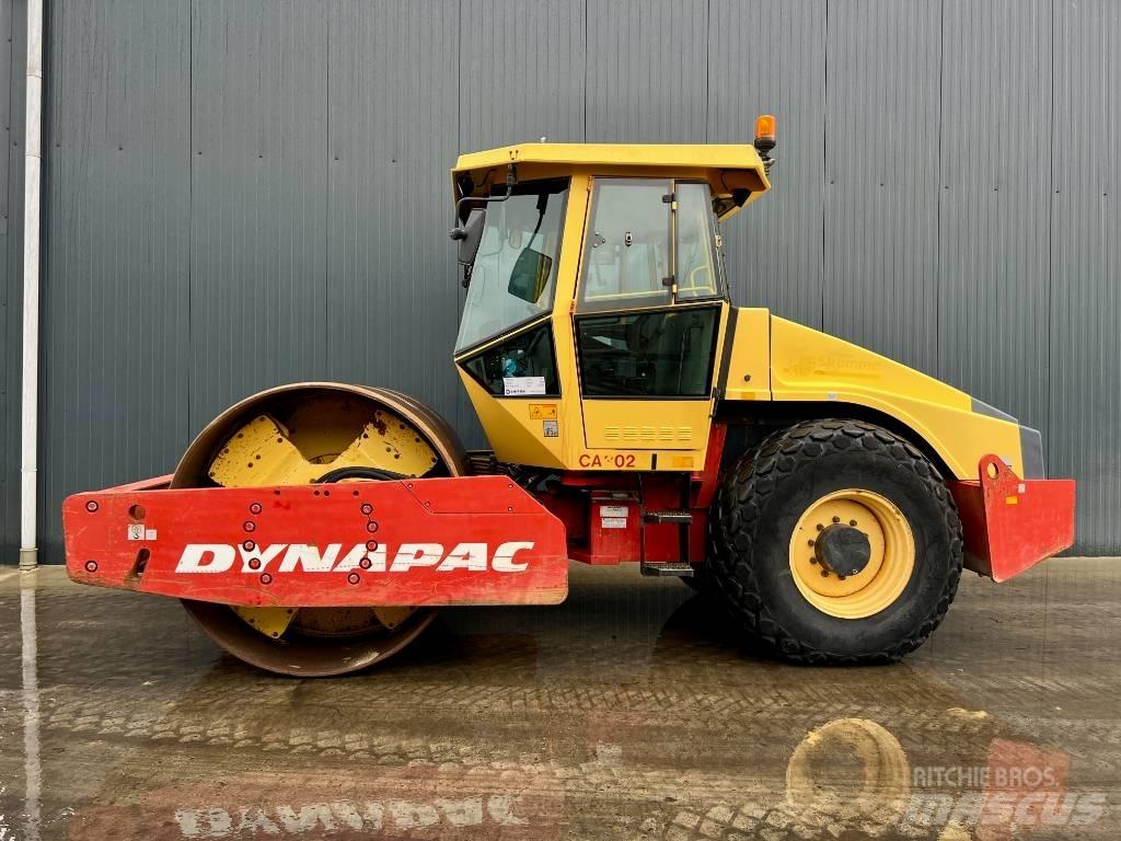 Dynapac CA302D Vieno būgno volai