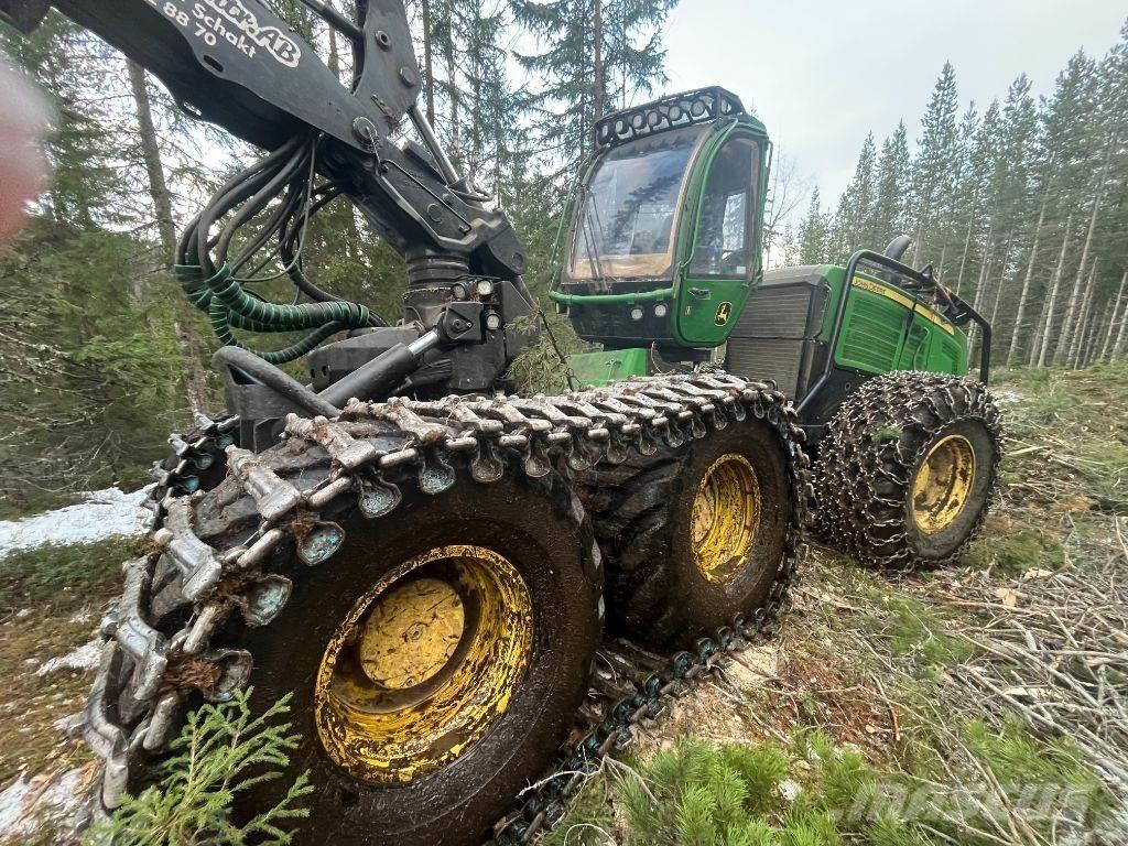 John Deere 1470 Miško technika (Harvesteriai)