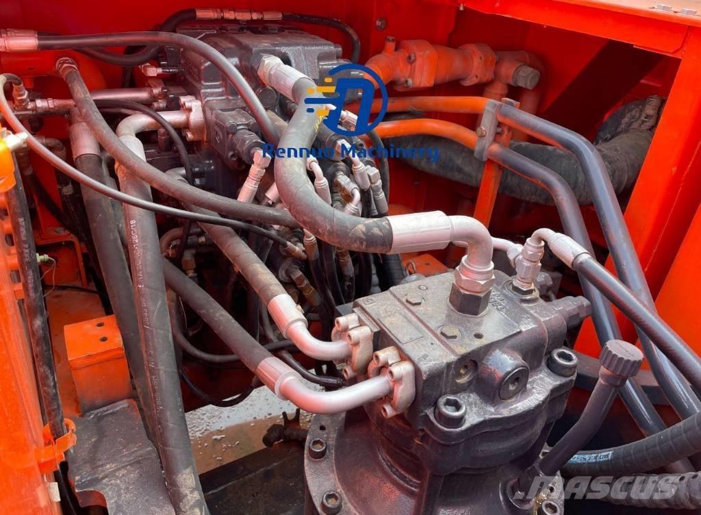 Doosan DX 300 Vikšriniai ekskavatoriai