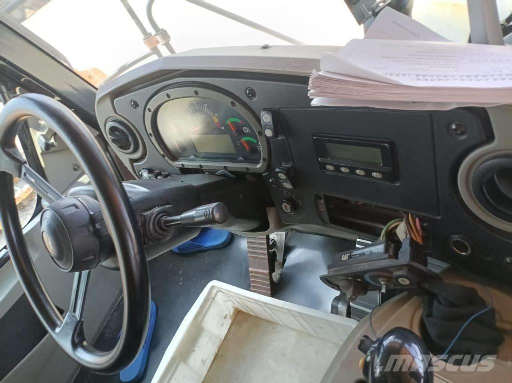 CAT 773 F Atliekų išvežimo technika