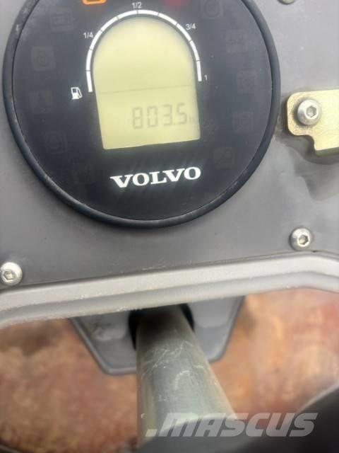 Volvo DD 25 B Porinių būgnų volai