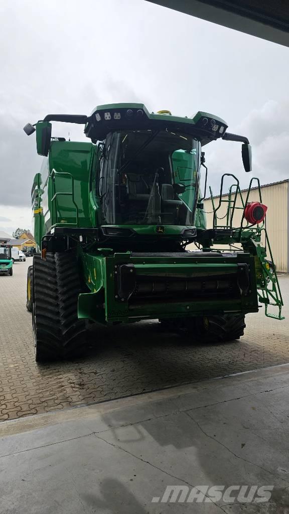 John Deere X9 1100 Derliaus nuėmimo kombainai