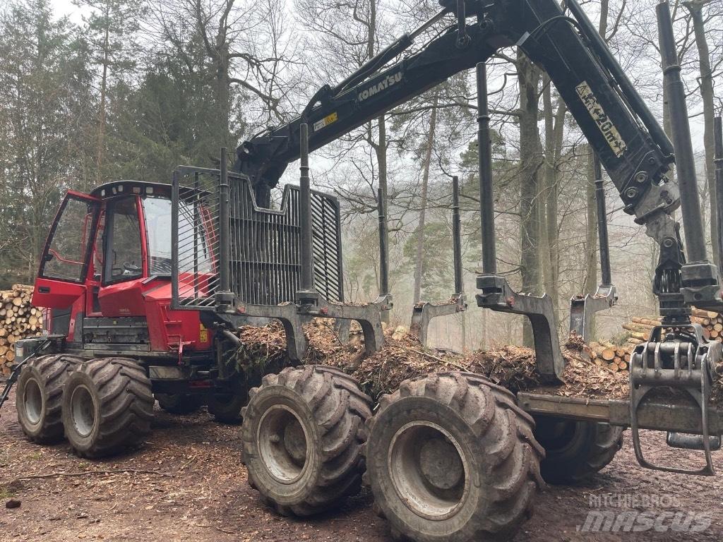 Komatsu 875 Naudoti miškovežiai (Forvarderiai)