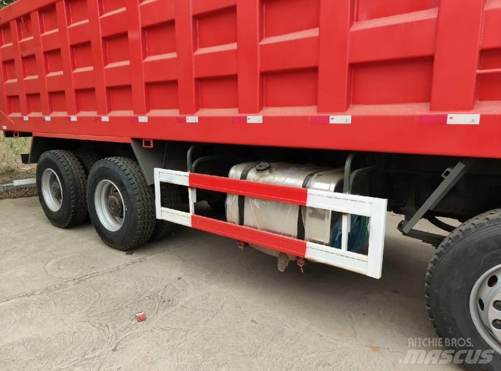 Shacman F 3000 Savivarčių priekabų vilkikai