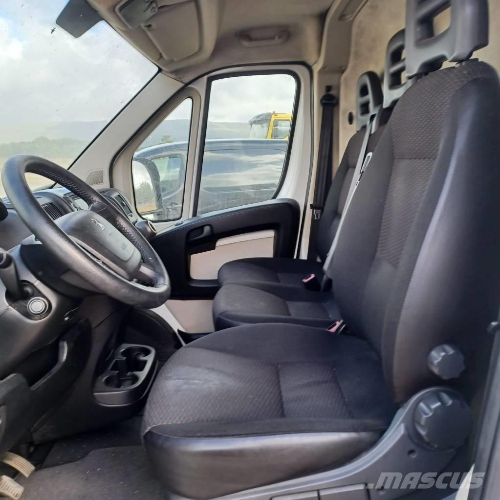 Peugeot Boxer Pikapai / Bortiniai sunkvežimiai