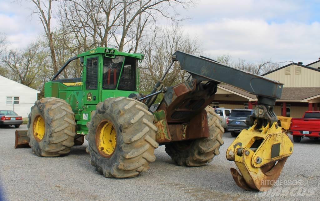 Deere 648L II Skiedrovežiai