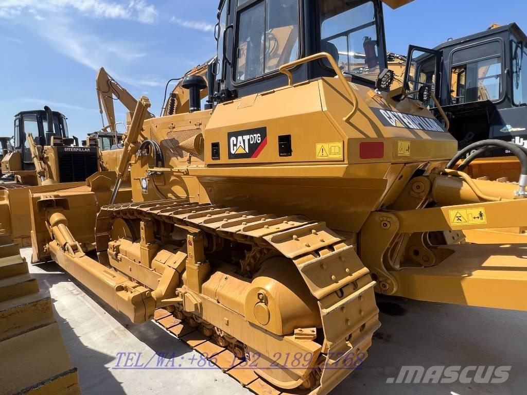 CAT D7G Greideriai