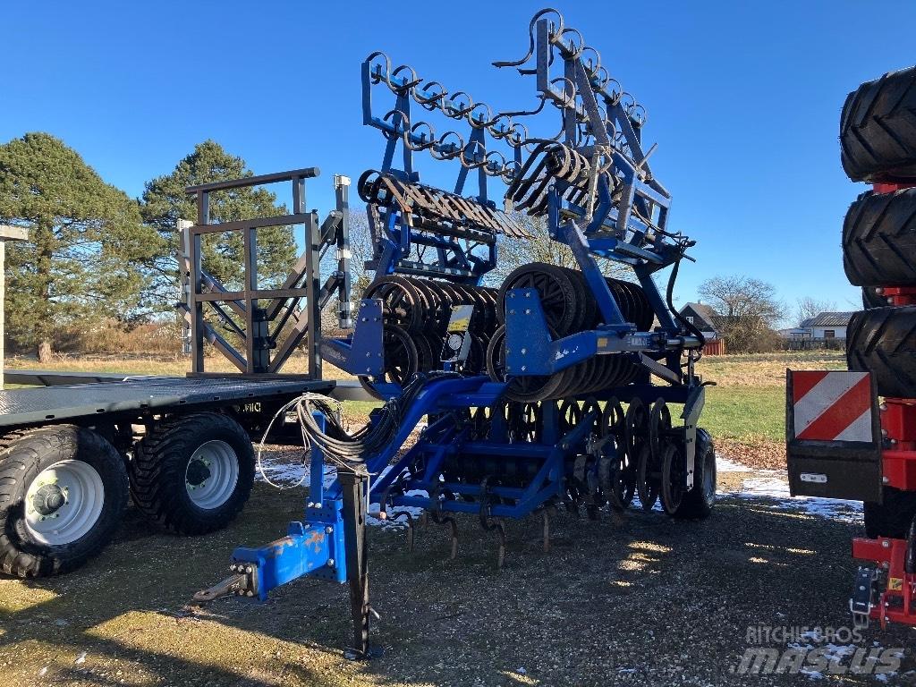 Dal-Bo Maxiroll 630 Volai